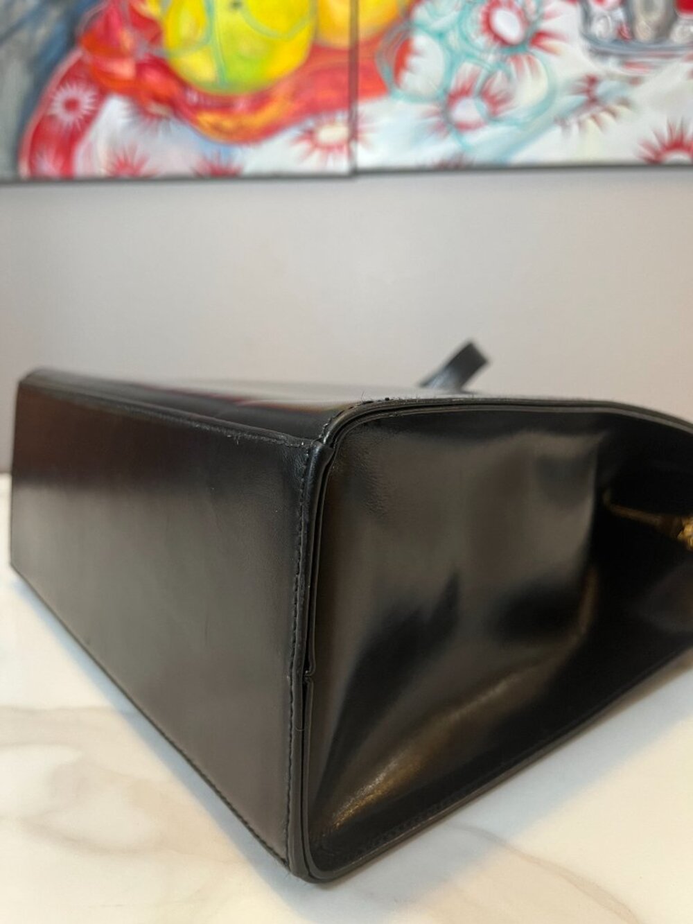 Salvatore Ferragamo Vintage Vara Bow Black Leather Shoulder Bag Code BC216676 - Picture 10 of 15